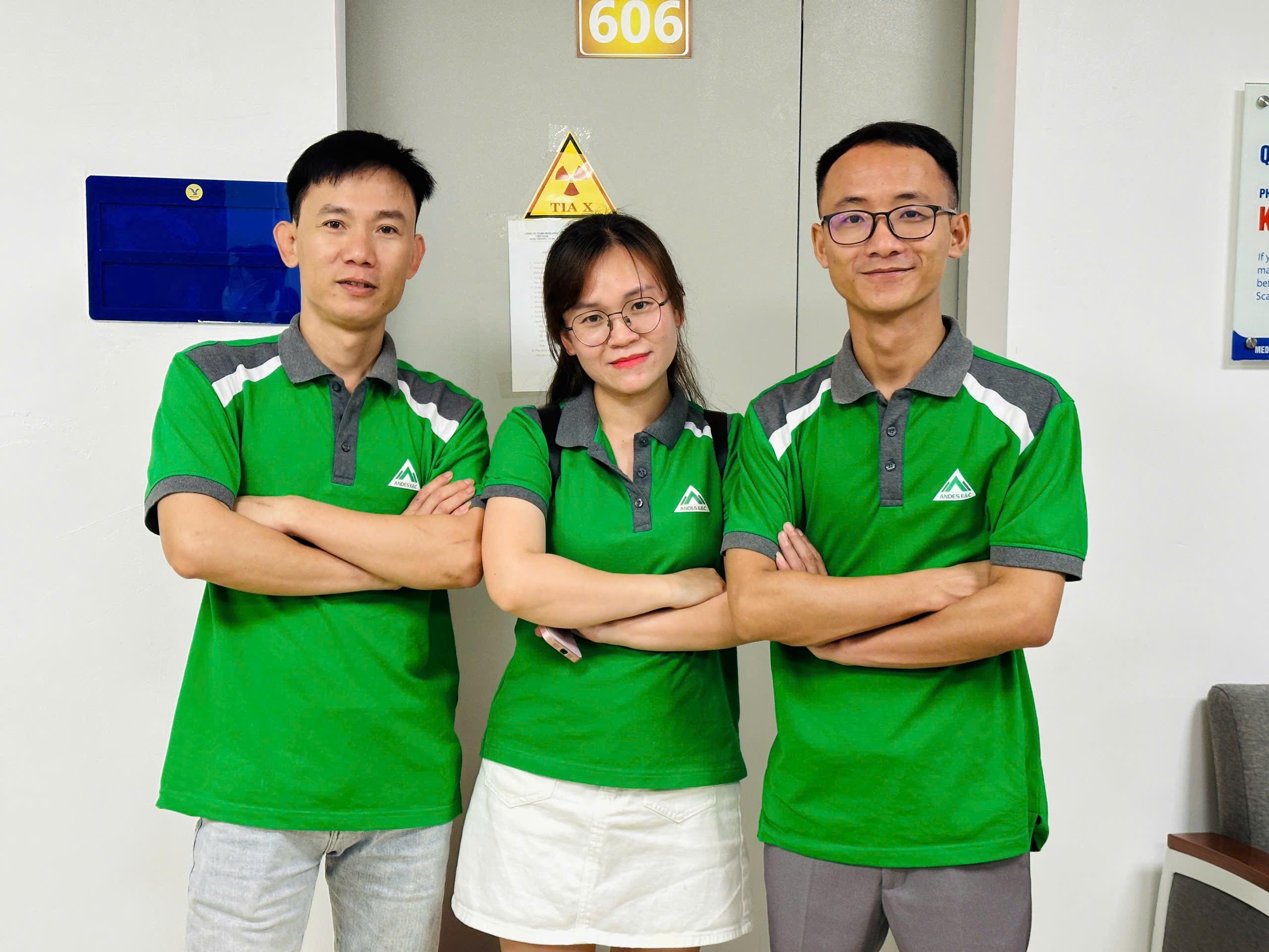 z6631308425620_6858da25bf57ccb7ee7aff202e1e1a0c